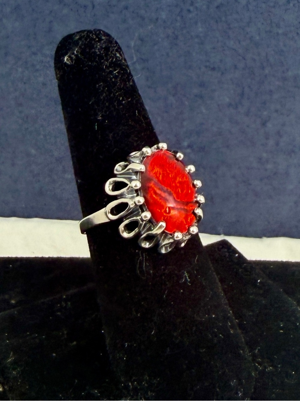KABANA Sterling Silver Red Paua Abalone Gemstone Scalloped Dome Ring; SIZE 6.75
